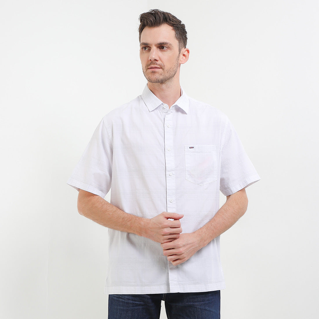 Cardinal Kemeja Lengan Pendek Oversize Pria E0024P08A