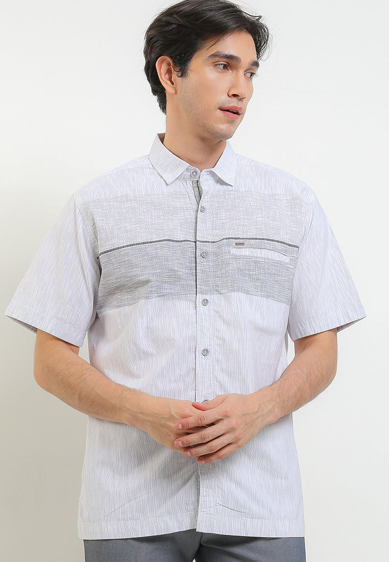 Cardinal Kemeja Pria E1208P08D