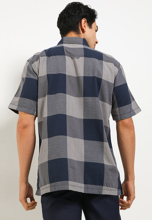 Kemeja Pria Cardinal E1429P02H