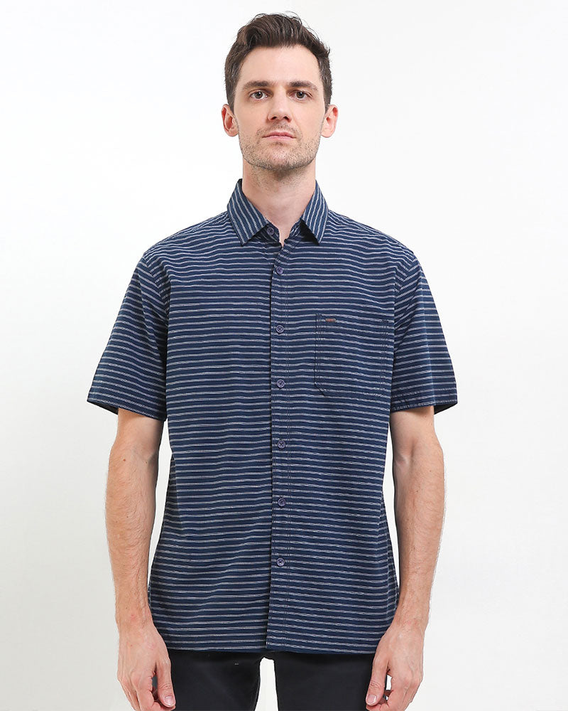 Cardinal Kemeja Lengan Pendek Pria E1814P02H