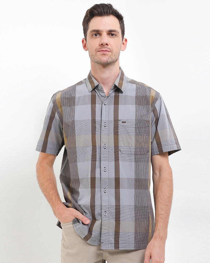 Cardinal Kemeja Lengan Pendek Pria E1858P03J