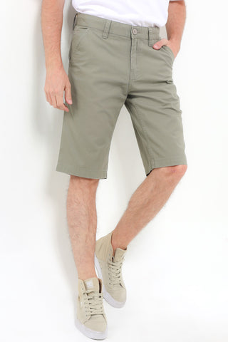 Cardinal Celana Pendek Bermuda Slim Fit Pria E0590BK06A