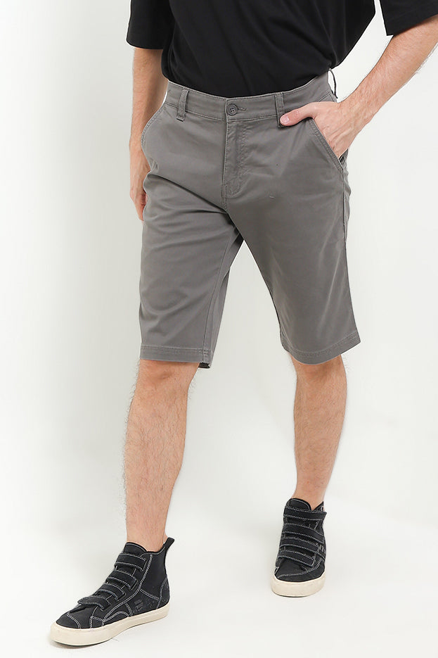 Cardinal Celana Pendek Bermuda Slim Fit Pria E0599BK04D