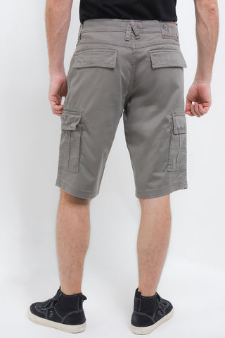 Cardinal Celana Pendek Bermuda Slim Fit Pria E0071BK03G