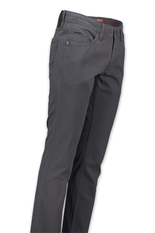 Cardinal Men's Skinny Trousers E0071BK04D