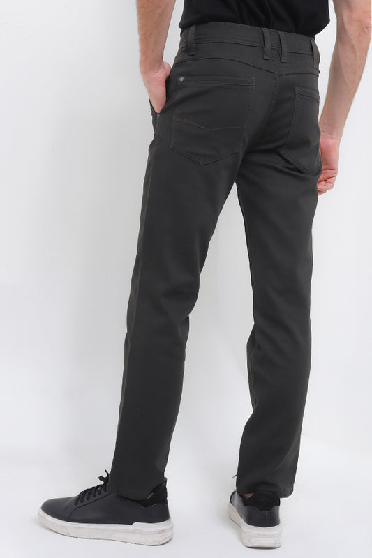 Cardinal Celana Panjang Straight Cut Pria E0913BK03C