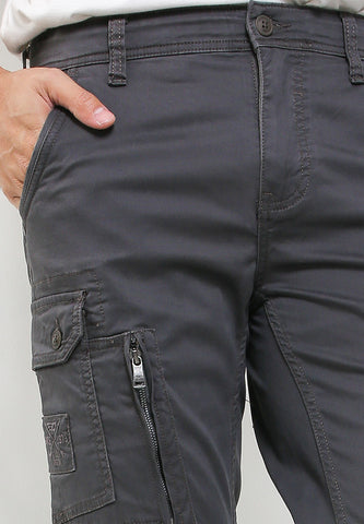 Celana Panjang Kargo GI Pria Slim Fit Cardinal E0065BK04G