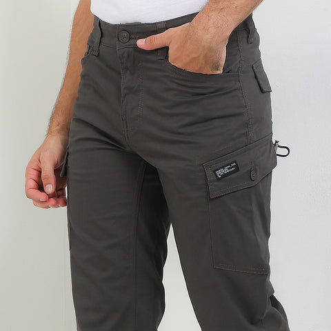 Cardinal Celana Panjang Kargo GI Slim Fit Pria E0097BK03F