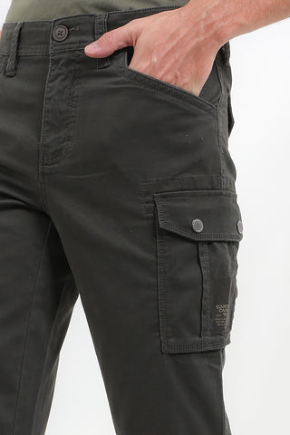 Cardinal Celana Panjang Kargo GI Slim Fit Pria E0101BK04E