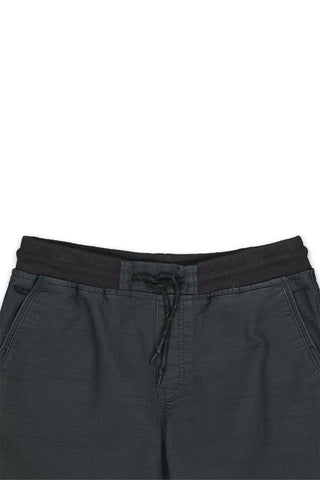 Cardinal Celana Pendek Bermuda Slim Fit Pria E0026F04B