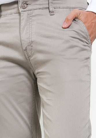 Celana Panjang Chinos Slim Fit Pria Cardinal E0214BK12D