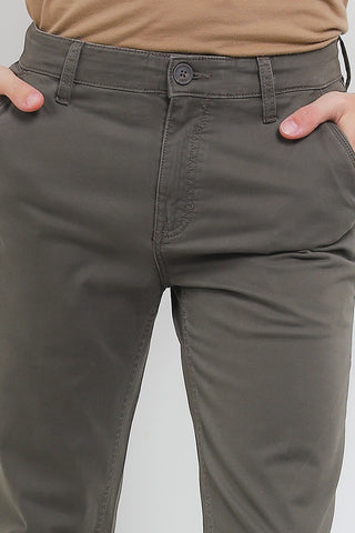 Cardinal Celana Panjang Chinos Slim Fit Pria E0248BK03B