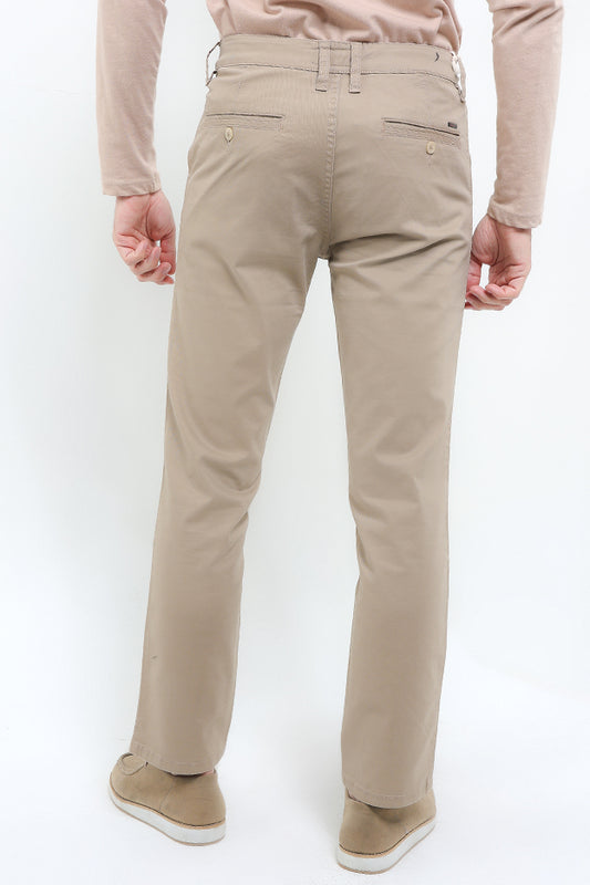 Cardinal Celana Panjang Chinos Slim Fit Pria E0259BK03A