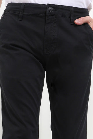Cardinal Celana Panjang Chinos Skinny Pria E0096BK01B