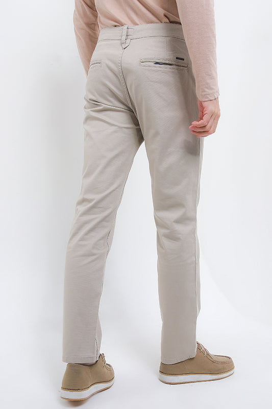 Cardinal Celana Panjang Chinos Skinny Pria E0136BK05A