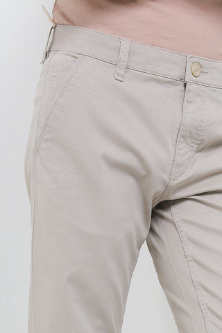 Cardinal Celana Panjang Chinos Skinny Pria E0136BK05A