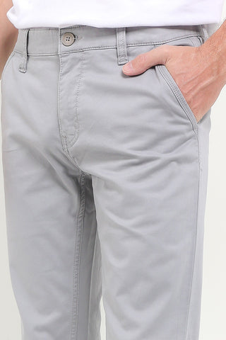 Cardinal Celana Panjang Chinos Skinny Pria E0139BK04C