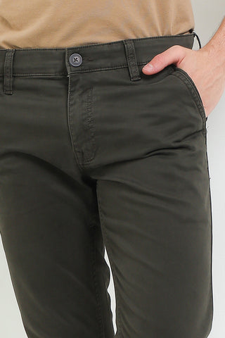 Cardinal Celana Panjang Chinos Skinny Pria E0147BK03F