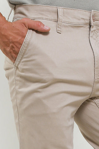Celana Panjang Chinos Pria Cardinal E0285BK05C