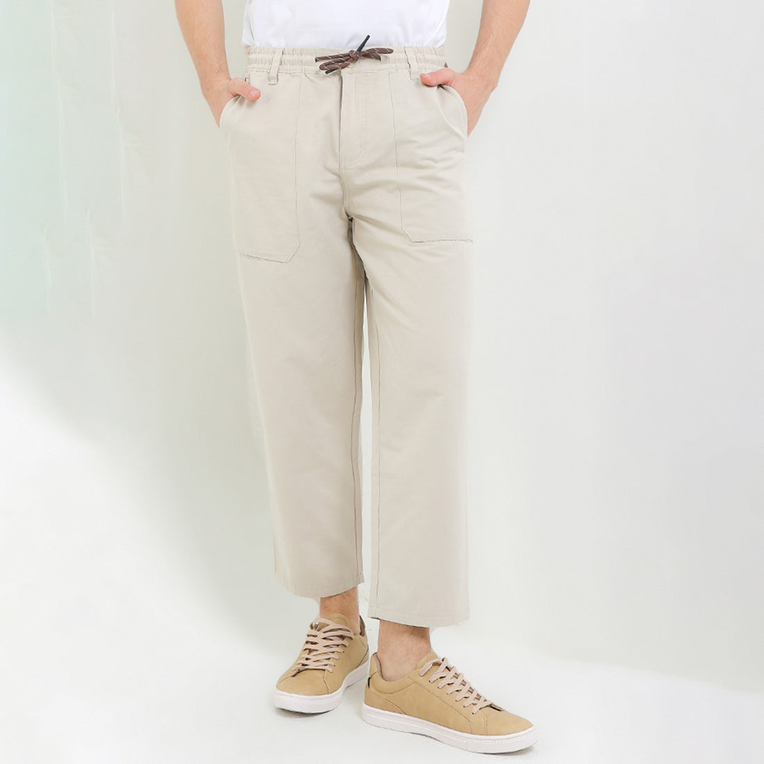 Cardinal Celana Panjang Chinos Loose Tapered Pria EL003BK05A