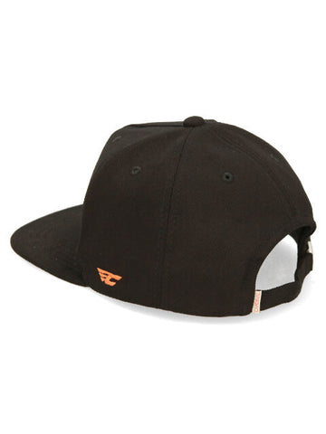 Cardinal Topi Regular Pria E0564X01A