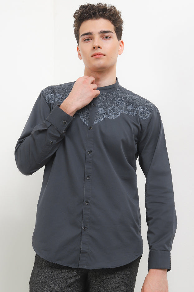 Cardinal Kemeja Koko Lengan Panjang F0392J04B