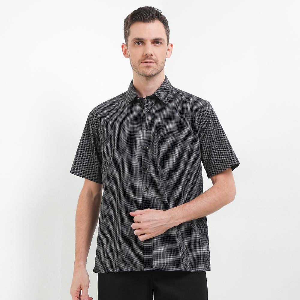 Cardinal Kemeja Lengan Pendek Semi Fit Pria F2388P01A
