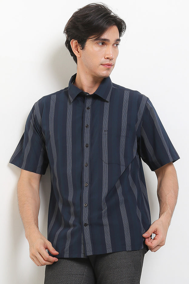 Cardinal Kemeja Semi Fit Pria F2399P01A