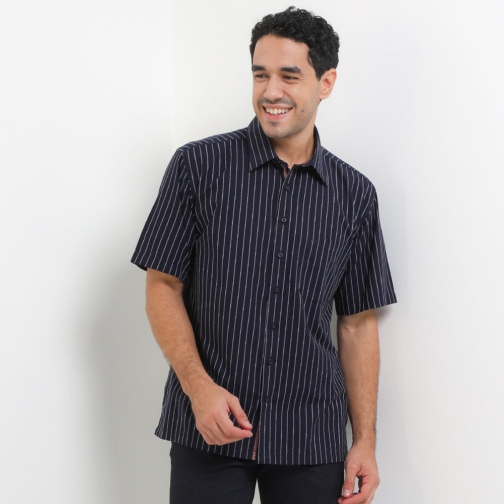 Cardinal Kemeja Lengan Pendek Semi Fit Pria F2420P02H