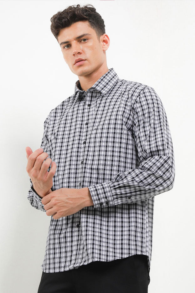 Cardinal Kemeja Lengan Panjang Semi Fit Pria Big Size F6085N01A