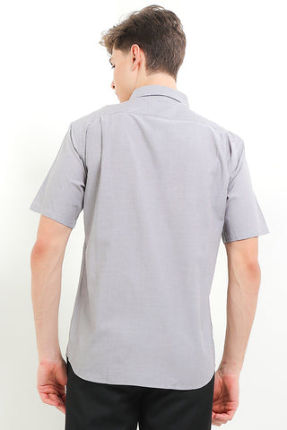 Cardinal Kemeja Lengan Pendek Slim Fit Pria F2665P04C