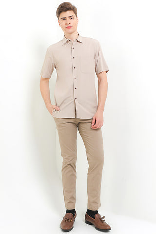 Cardinal Kemeja Lengan Pendek Slim Fit Pria F2667P03B