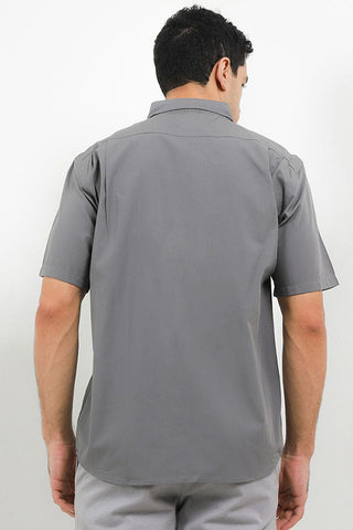 Cardinal Kemeja Lengan Pendek Slim Fit Pria F2675P04D