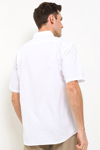 Cardinal Kemeja Lengan Panjang Slim Fit Pria F2681J08A