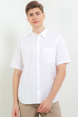 Cardinal Kemeja Lengan Pendek Slim Fit Pria F2688P08A