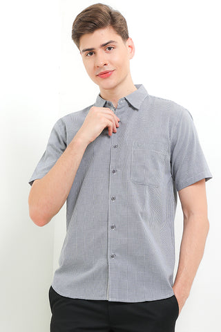 Cardinal Kemeja Lengan Pendek Slim Fit Pria F2728P04C