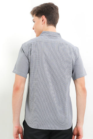 Cardinal Kemeja Lengan Pendek Slim Fit Pria F2728P04C