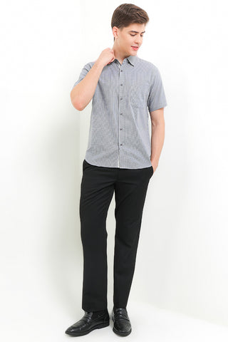 Cardinal Kemeja Lengan Pendek Slim Fit Pria F2728P04C