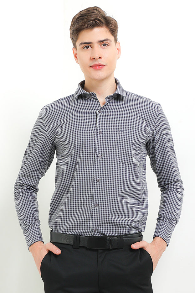 Cardinal Kemeja Lengan Panjang Slim Fit Pria F2755J04B