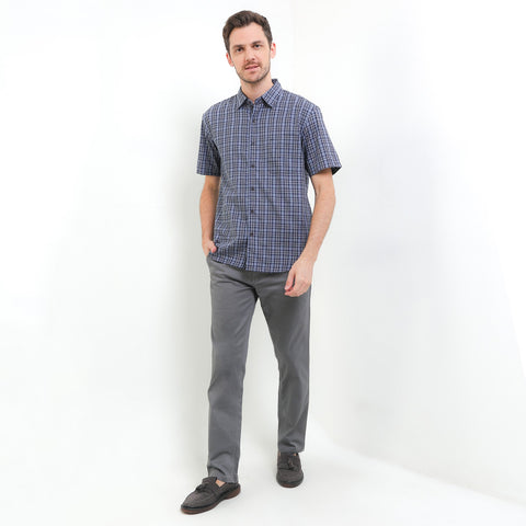 Cardinal Kemeja Lengan Pendek Slim Fit Pria F2759P04B