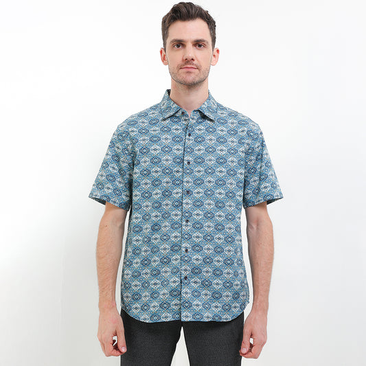 Cardinal Kemeja Lengan Pendek Slim Fit Pria F2810P02C