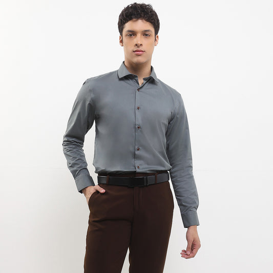 Cardinal Kemeja Lengan Panjang Slim Fit Pria F2828J04B