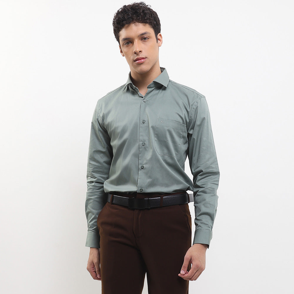 Cardinal Kemeja Lengan Panjang Slim Fit Pria F2830J06A