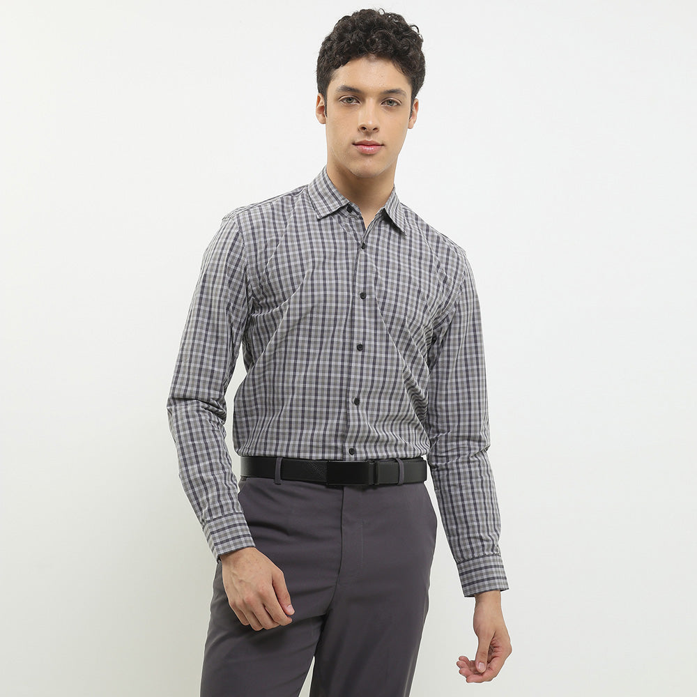Cardinal Kemeja Lengan Panjang Slim Fit Pria F2862J04F