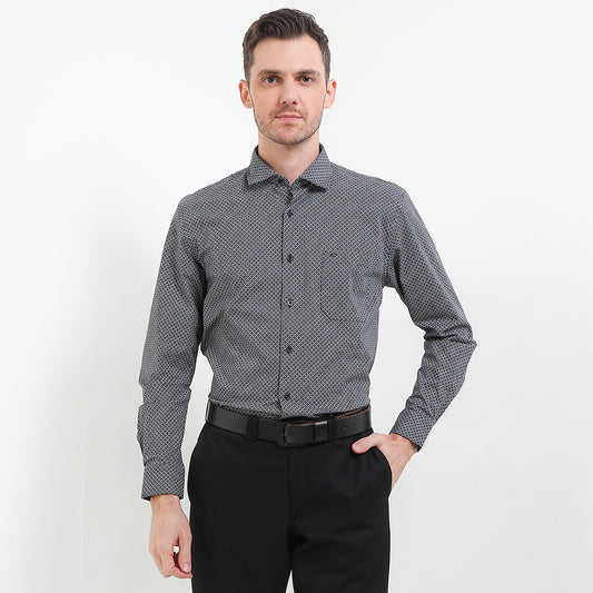Cardinal Kemeja Lengan Panjang Slim Fit Pria F6139J01D