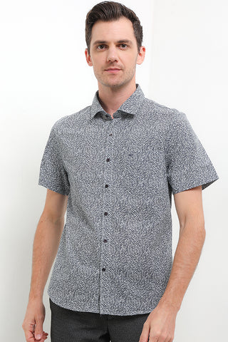 Cardinal Kemeja Lengan Pendek Slim Fit Pria F7275P02B