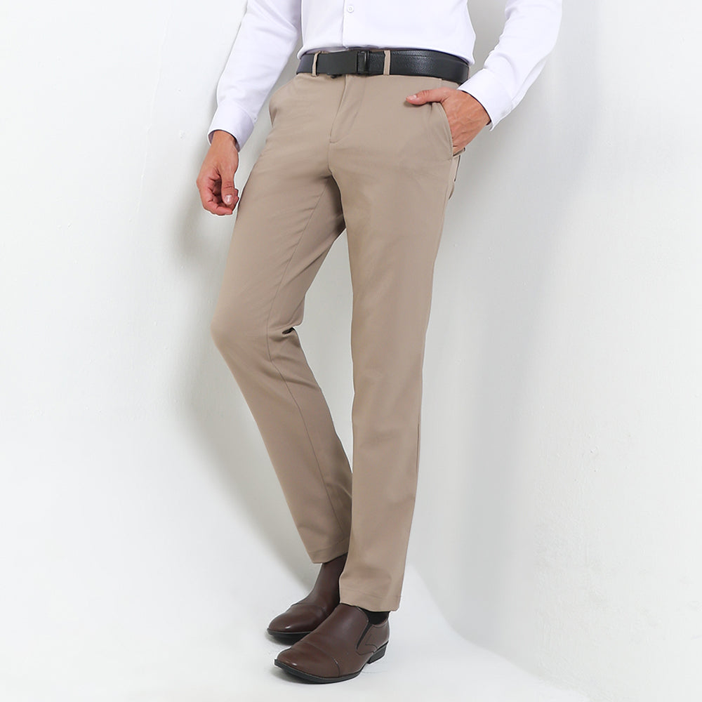 Cardinal Celana Panjang Slim Fit Pria F0010BK03E