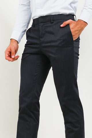 Celana Panjang Formal Slim Fit Pria Cardinal F4217BK01C