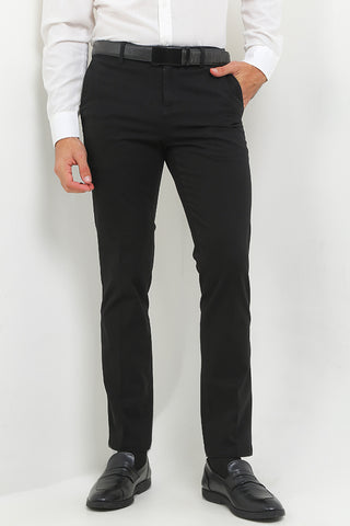 Cardinal Celana Panjang Chinos Slim Fit Pria F4088BK01A