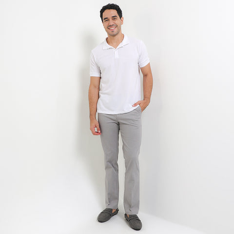 Cardinal Celana Panjang Chinos Regular Fit Pria F2048BK04C